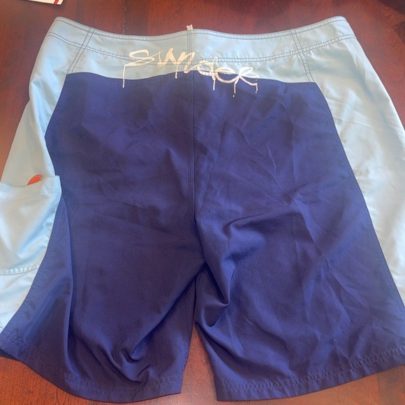 27001 SUNDEK Printed Swim Trunks Size: 40 board - Picture 7 of 12